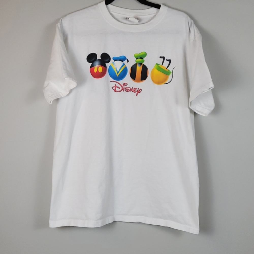 Vintage 1990's Disney Shopping Mickey Mouse and Friends tshirt